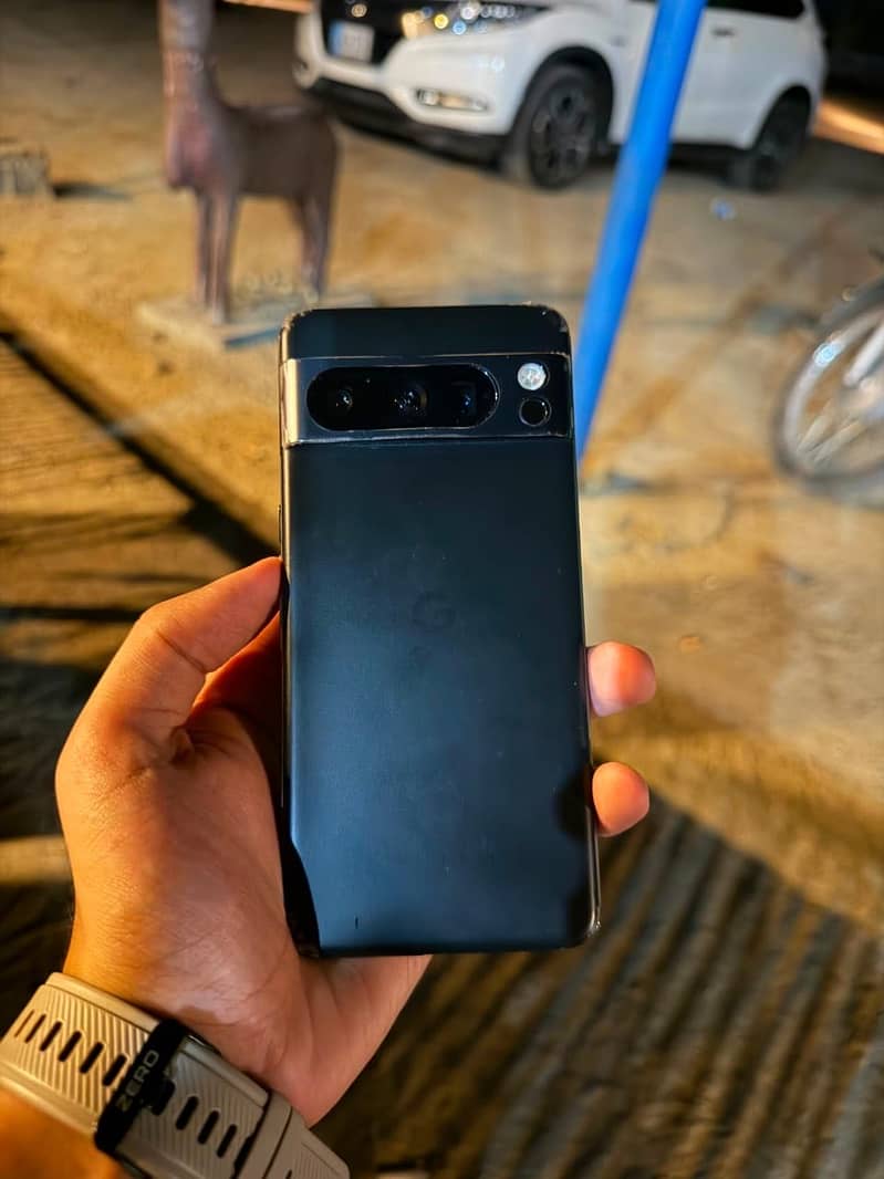Google Pixel 8 Pro 2