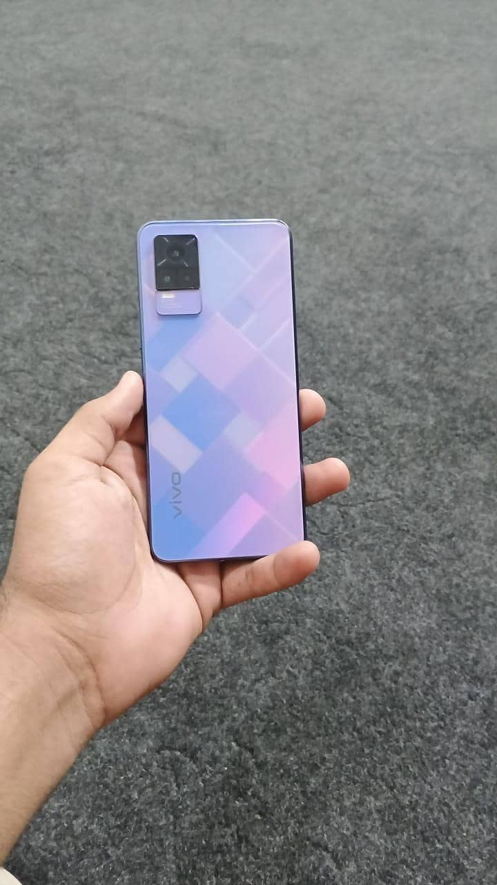 Vivo V21e 1