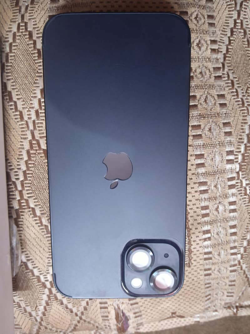 Apple iPhone 13 3