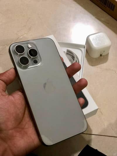 Apple iPhone 15 Pro Max