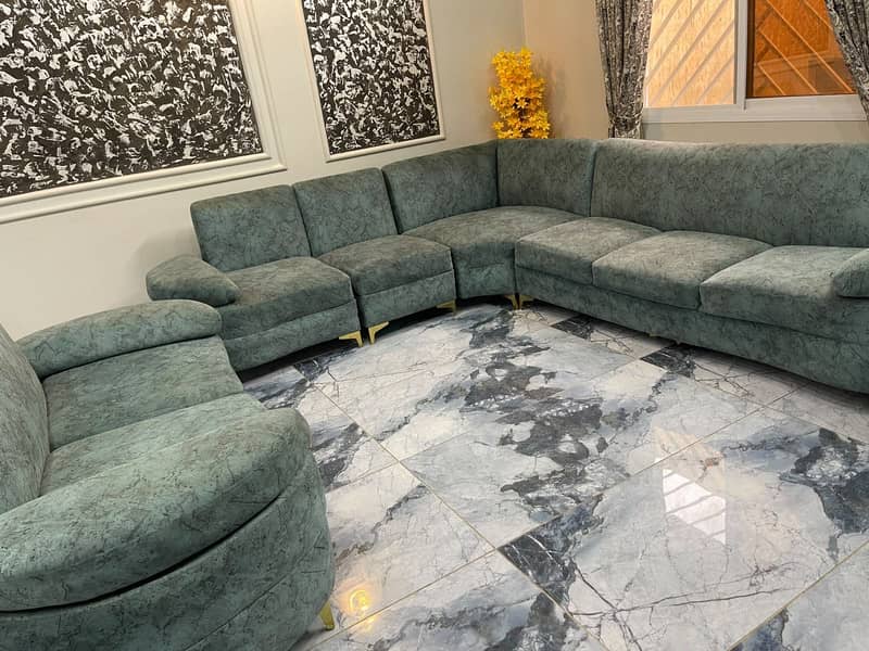 Sofa set 0