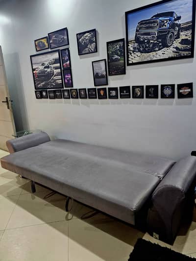 Sofa cumbed