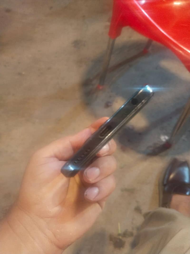 Tecno spark 10c 4