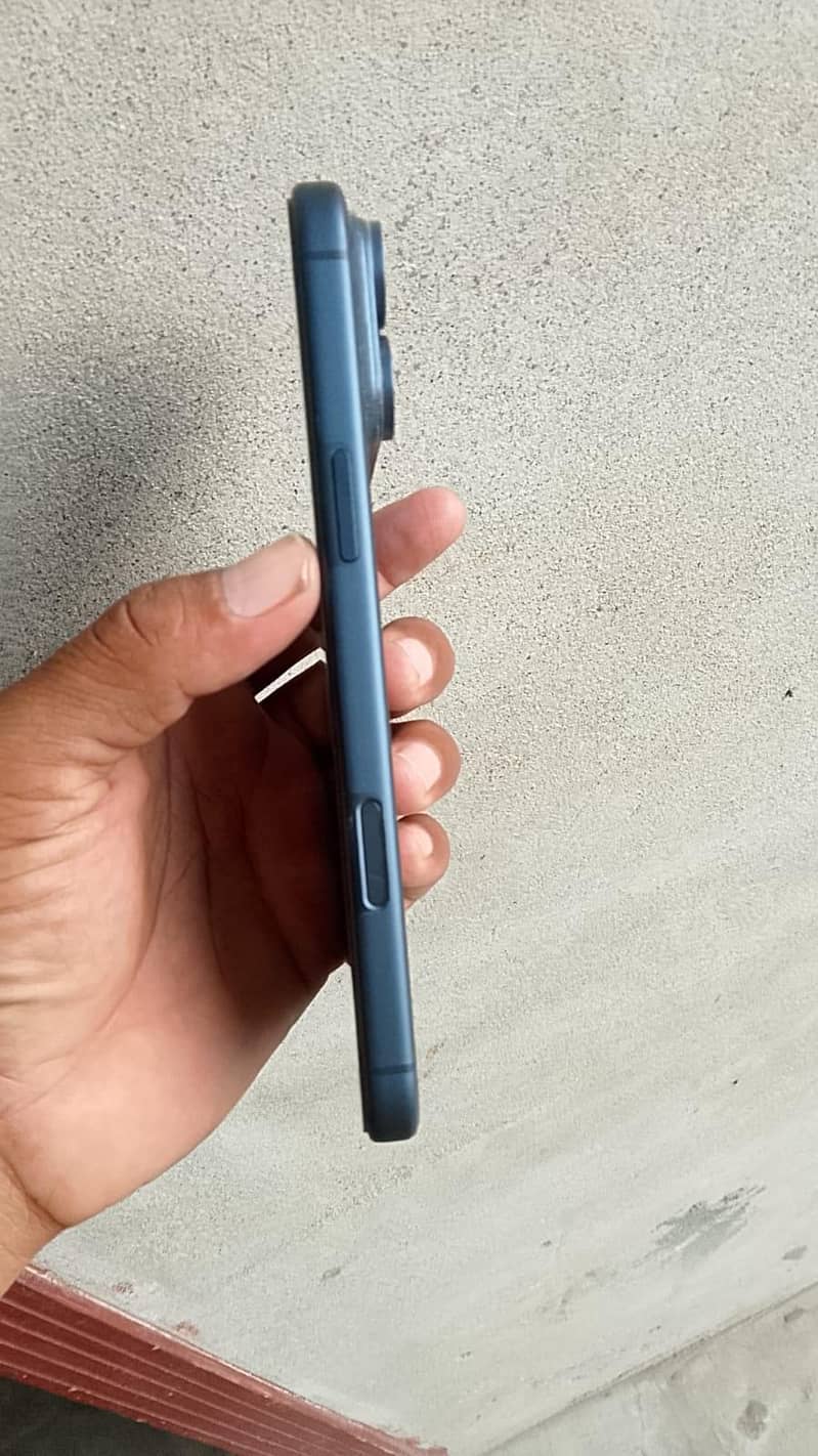 Apple iPhone 17 Pro Max 1