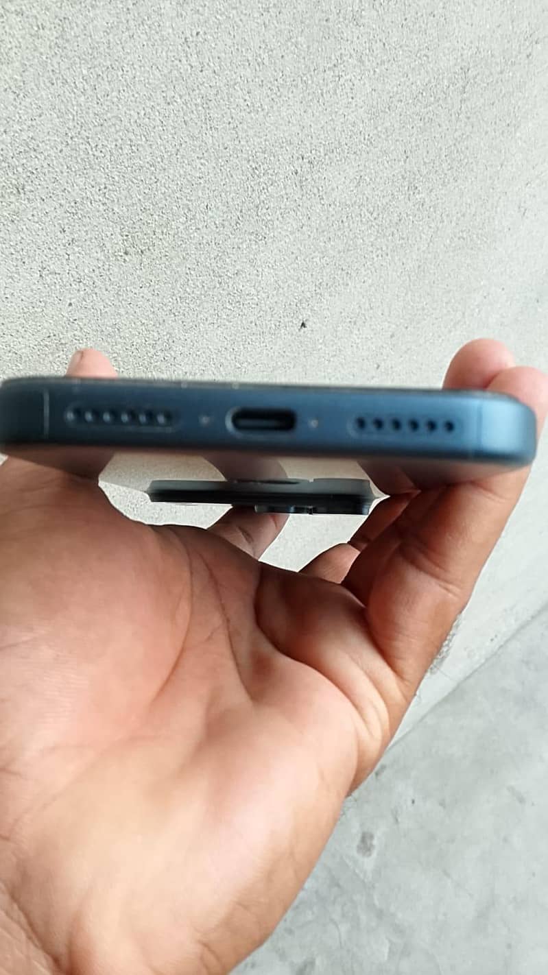 Apple iPhone 17 Pro Max 2