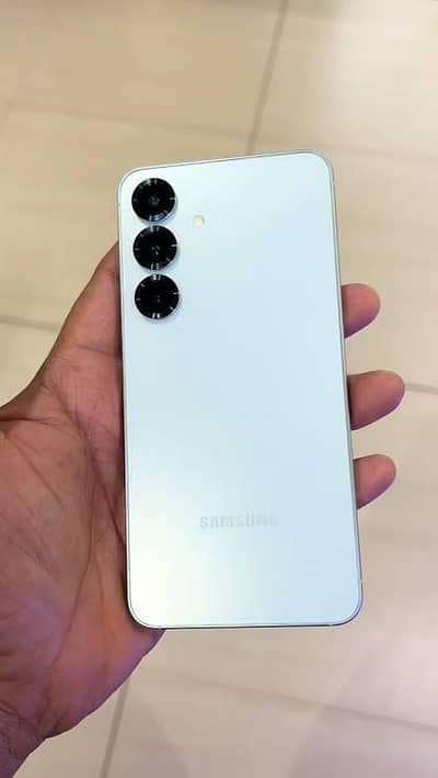 Samsung Mobile S25