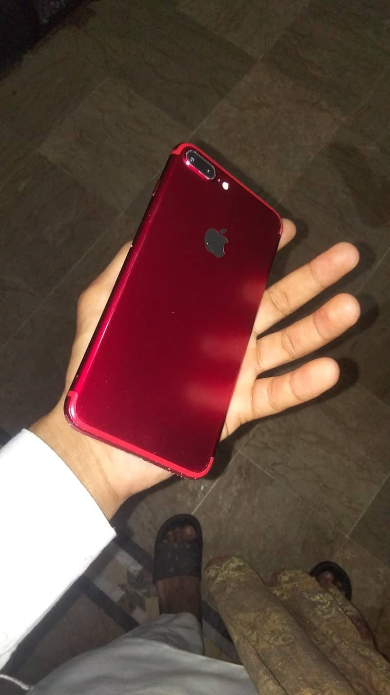 Apple iPhone 7 Plus 1