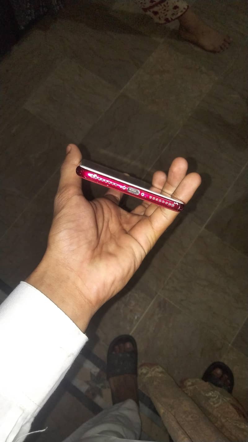 Apple iPhone 7 Plus 3