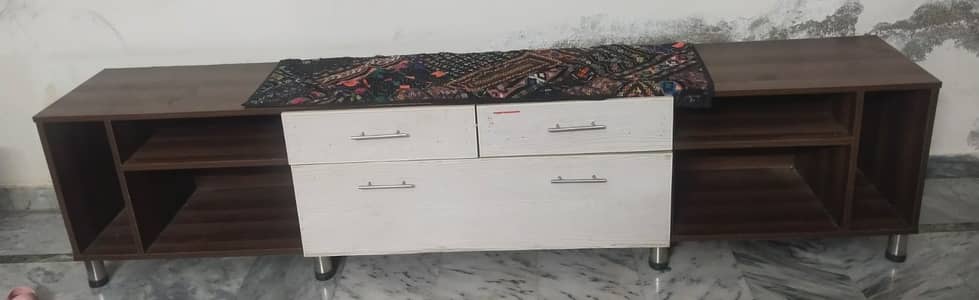 TV Cabinet / Console