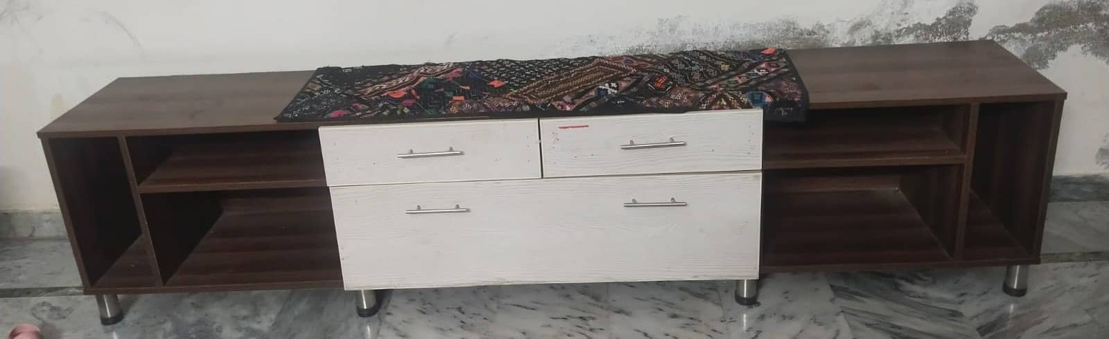 TV Cabinet / Console 0
