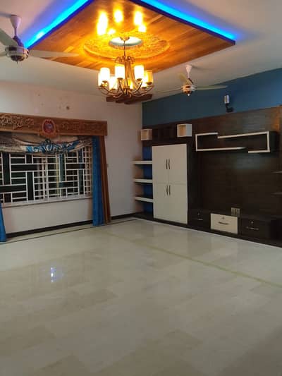 House For Rent In G-13 (10 Marla)