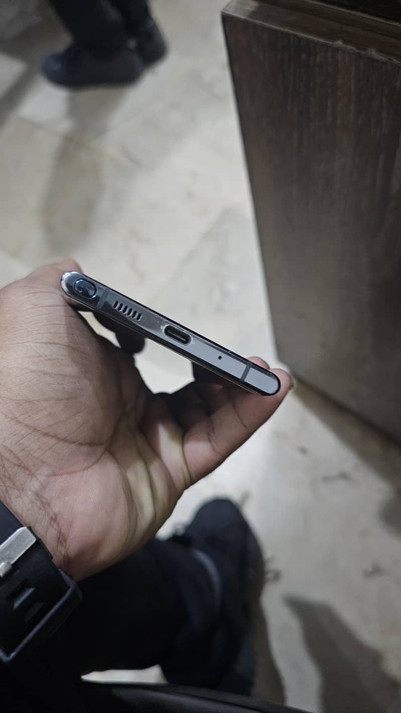 Samsung Mobile Note 10 Plus 5