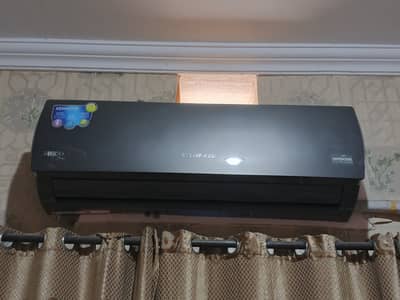 Kenwood 1.5 Ton Invertor AC