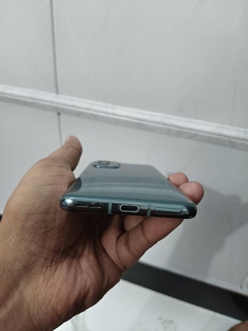 One Plus 9 Pro 1