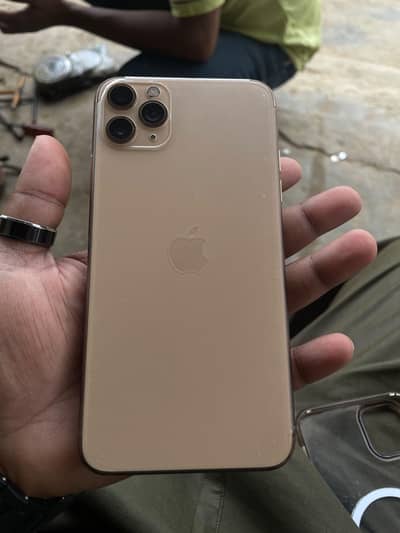 Apple iPhone 11 Pro Max non pta all ok watsaap O3196887477