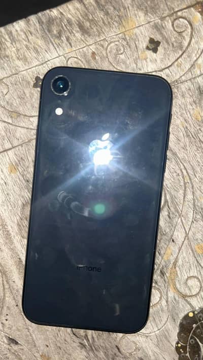 Apple iPhone XR