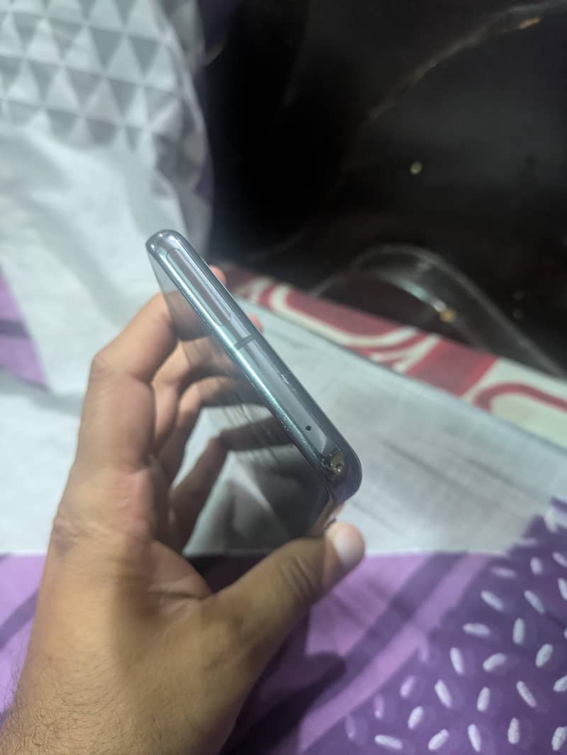 Google Pixel 8 Pro 6