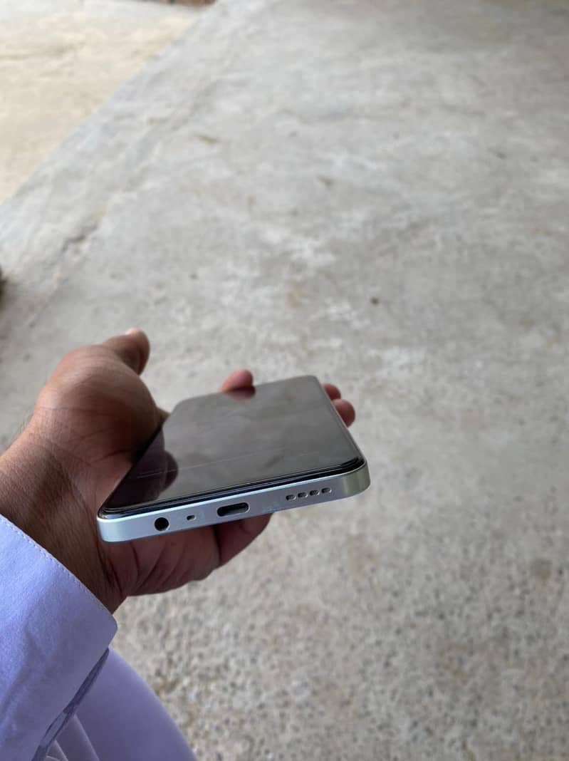 realme note 60x 2