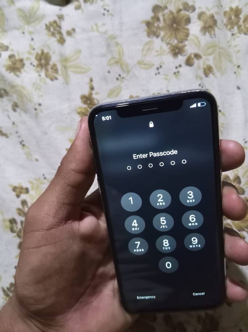 Apple iPhone X 2