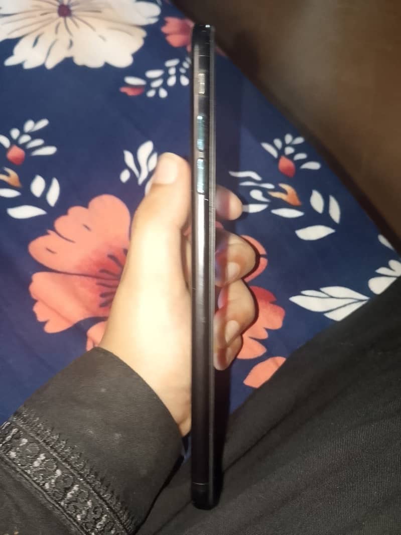 Apple iPhone 7 Plus 3