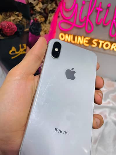 Apple iPhone XS