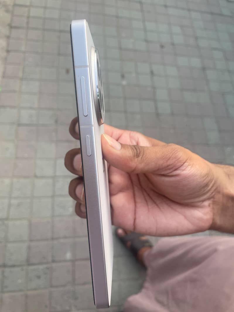 One Plus 13R 1