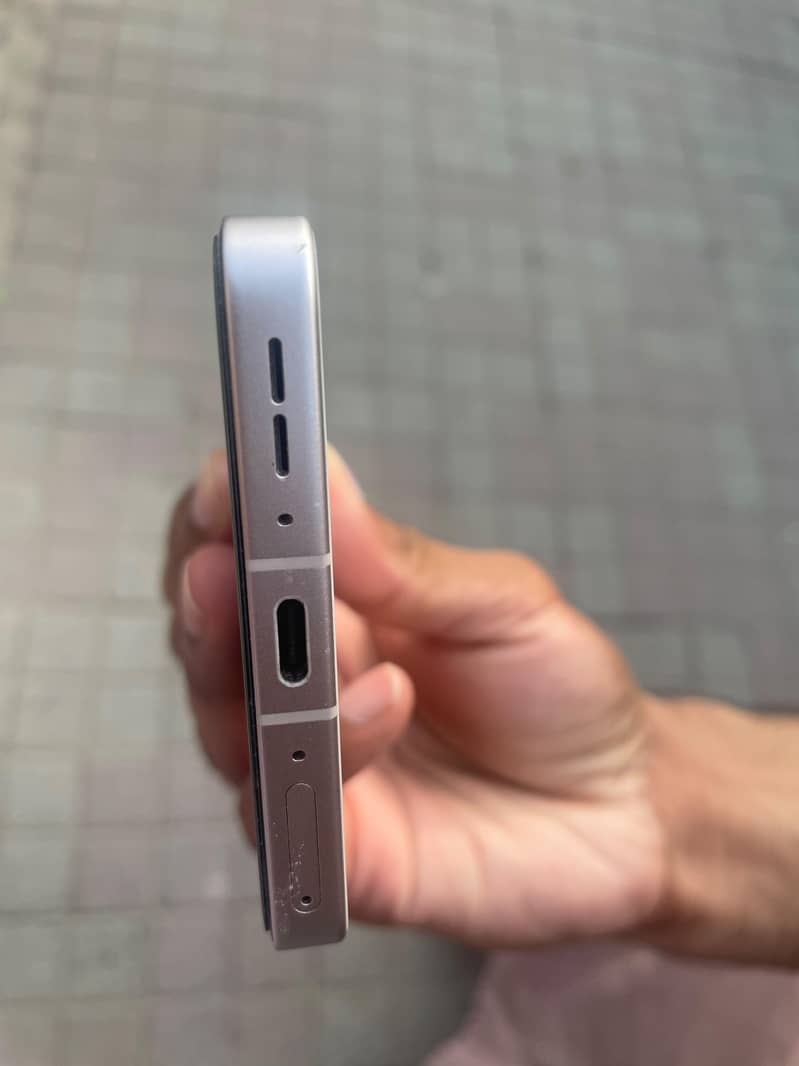 One Plus 13R 4