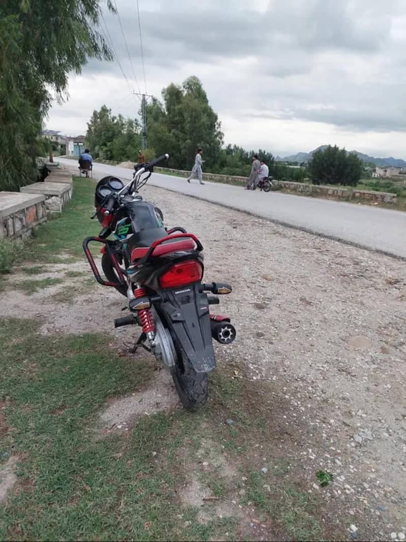 Cb125F 2024 model 2