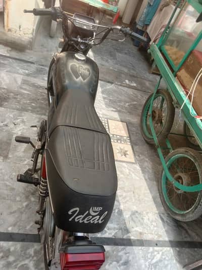 urgent sale 03137693065