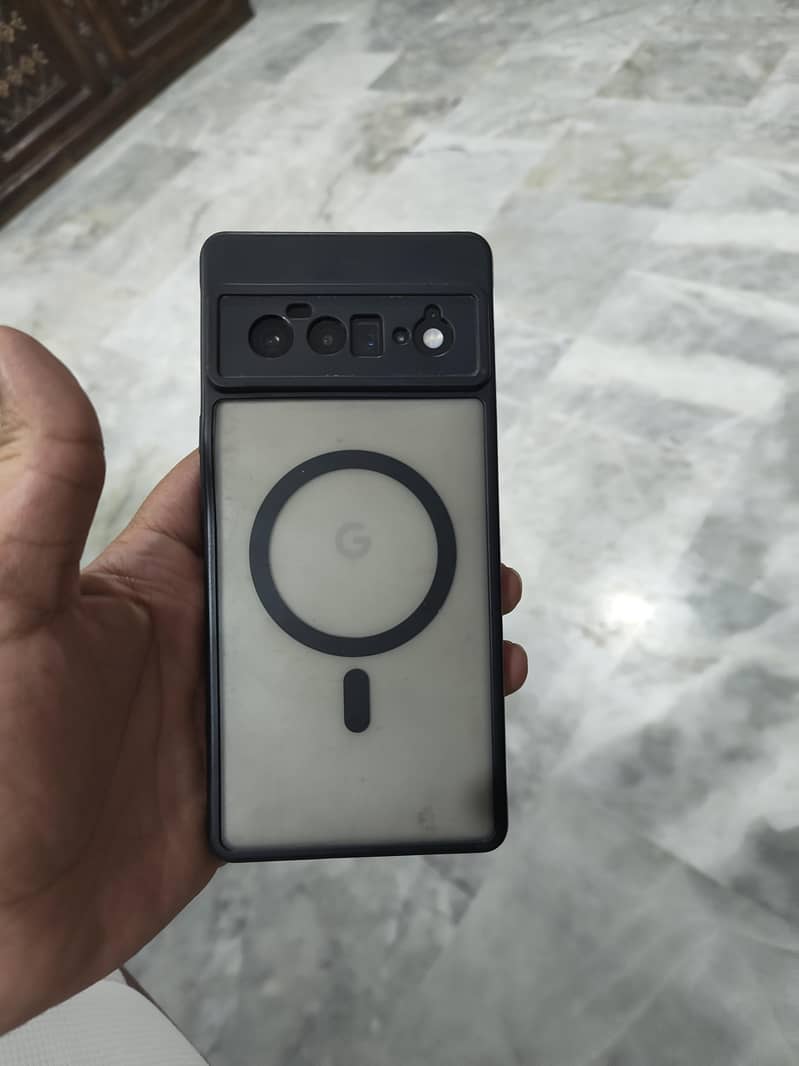 Google Pixel 6 pro 4