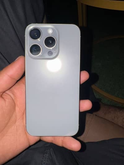 Apple iPhone 15 Pro