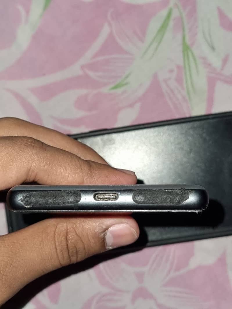 Google pixel 6A 2