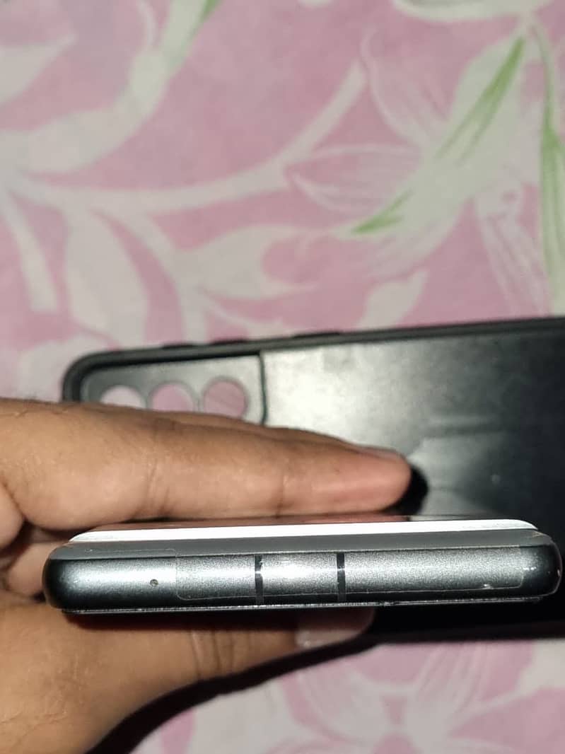 Google pixel 6A 3