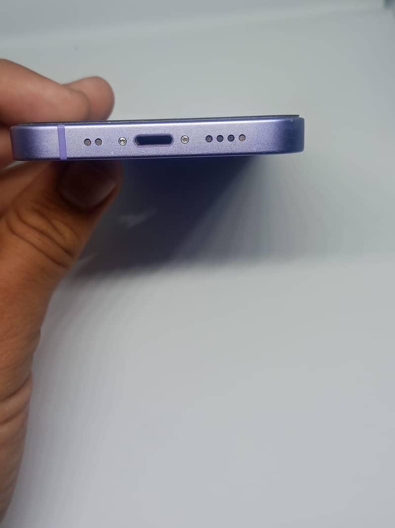 Apple iPhone 12 mini 4
