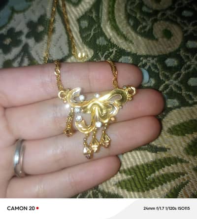 chain + pendant
