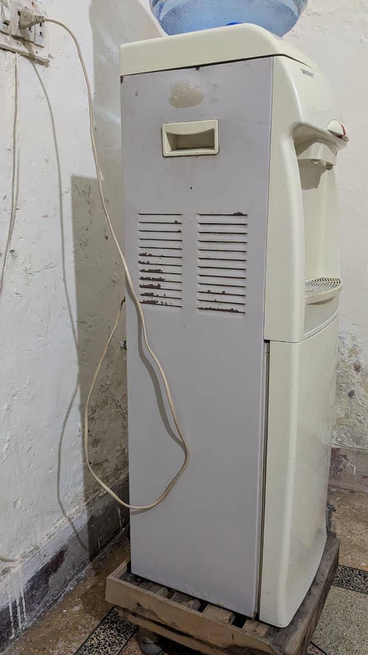 Orient Dispenser 2