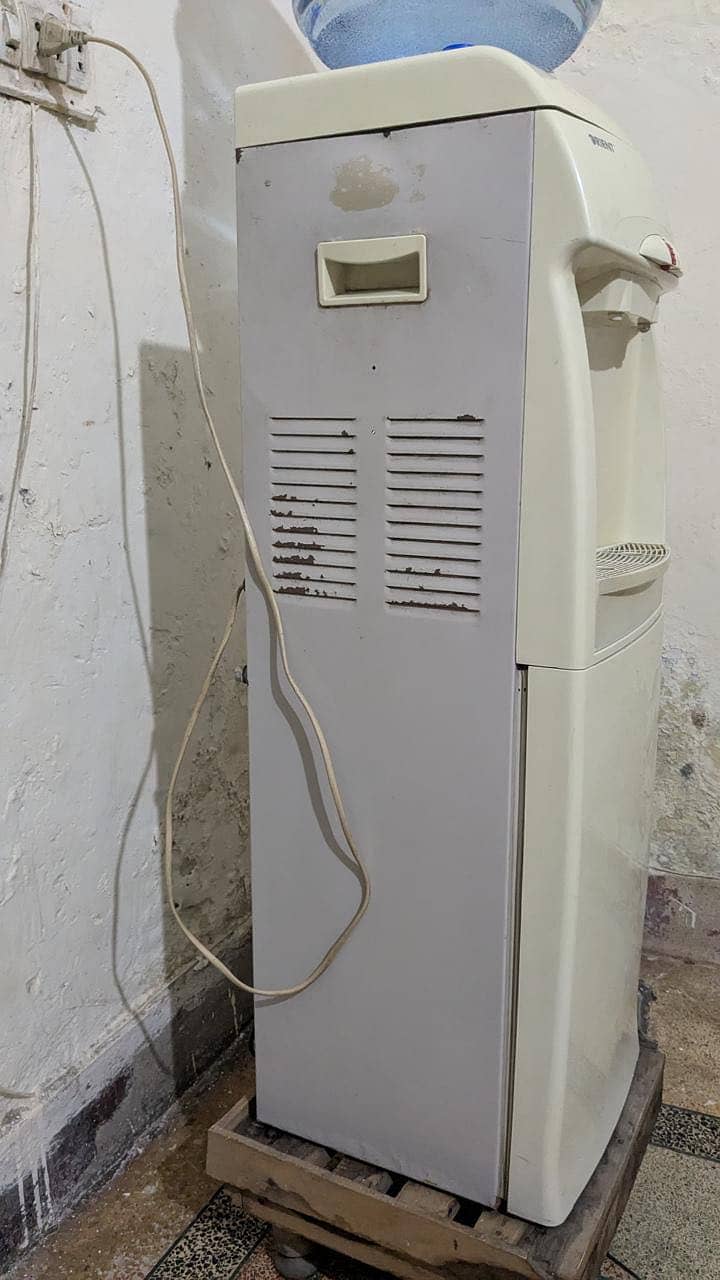 Orient Dispenser 4