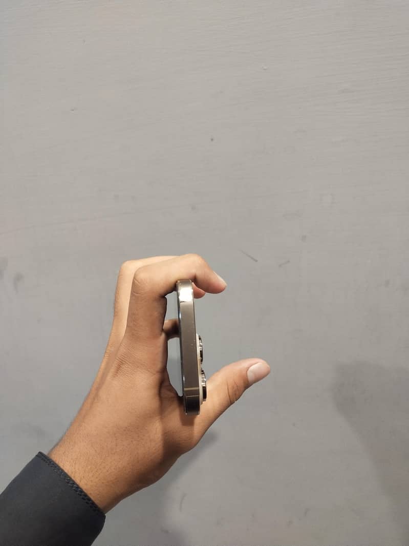 Iphone 14 pro 2