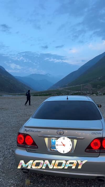 Toyota Crown 2004