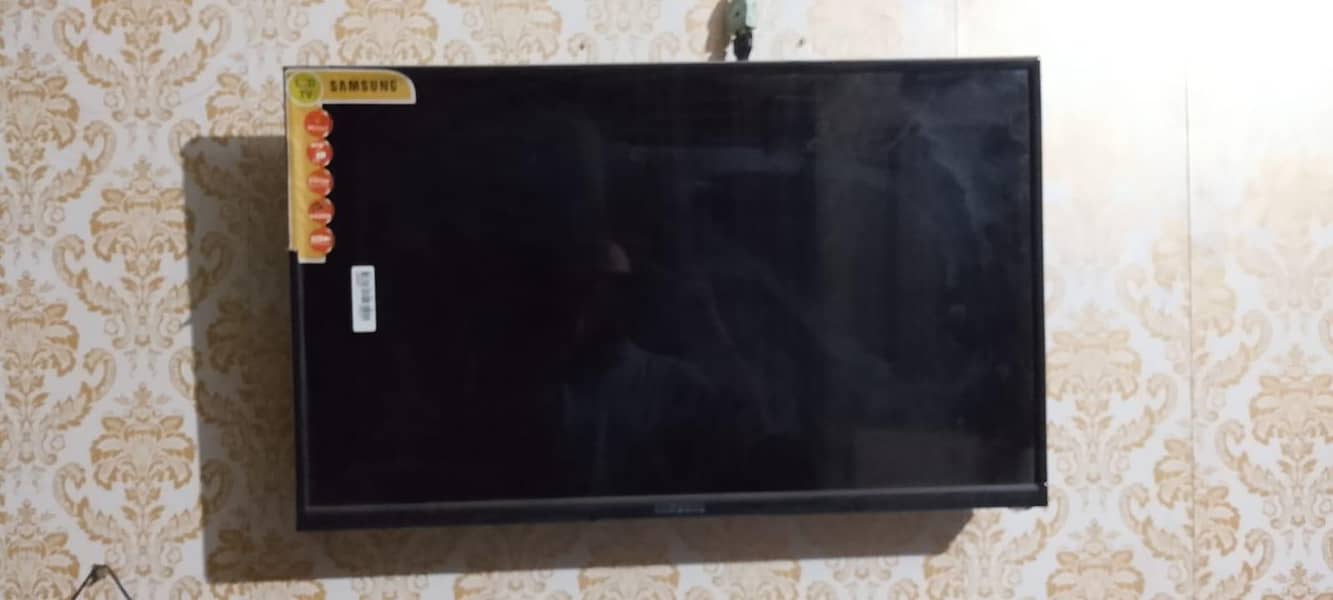 32 inch Android led 1