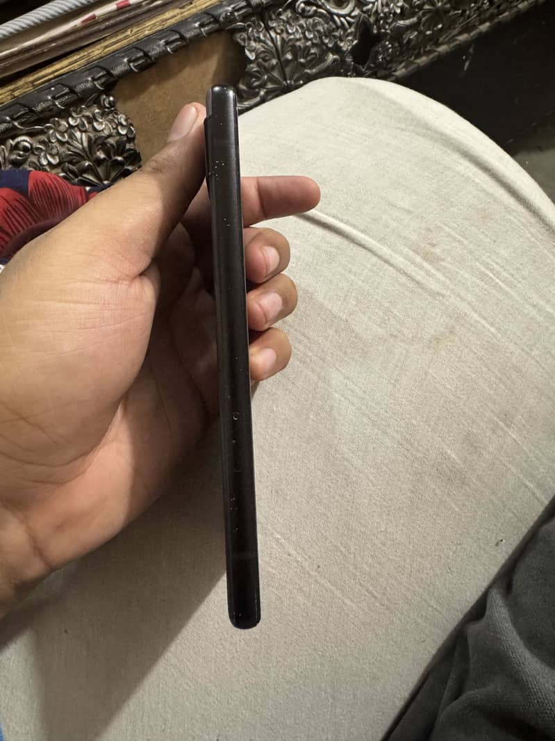 Google Pixel 6a 3