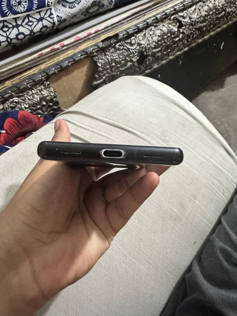 Google Pixel 6a 5