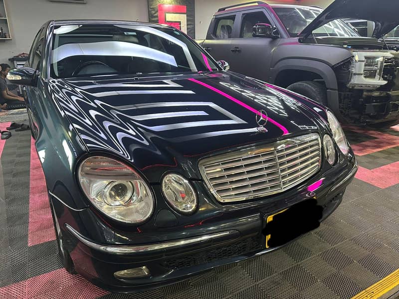 Mercedes E Class 2002 1