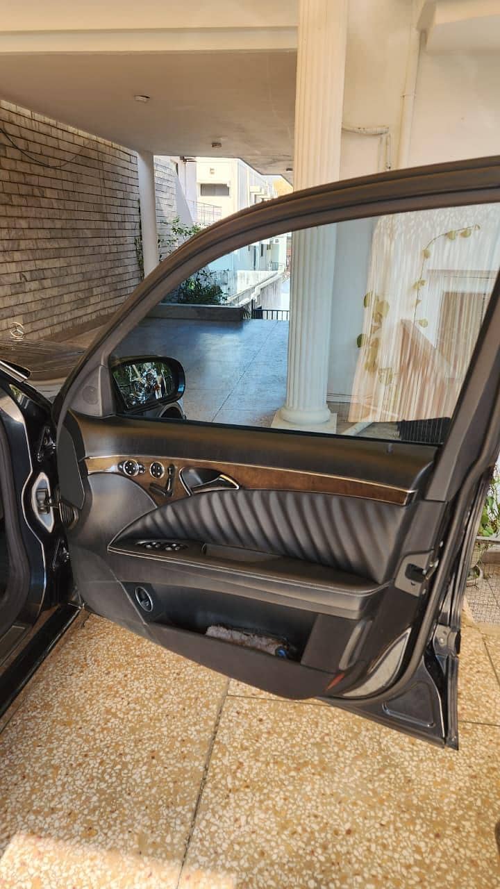 Mercedes E Class 2002 9