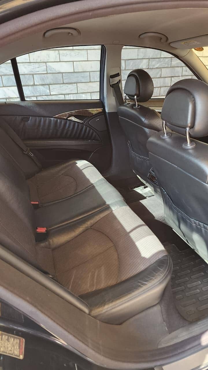 Mercedes E Class 2002 11