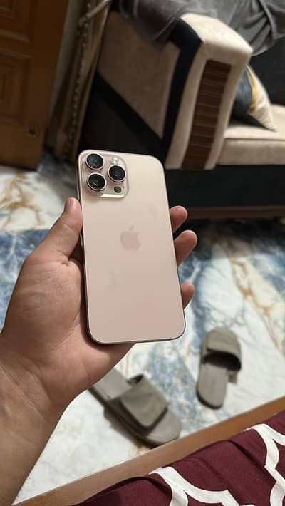 Apple iPhone 16 Pro Max