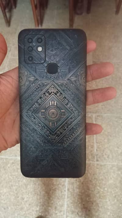 Infinix Hot 10