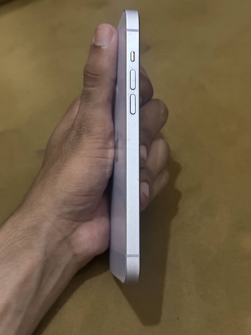 Apple iPhone 14 plus 1