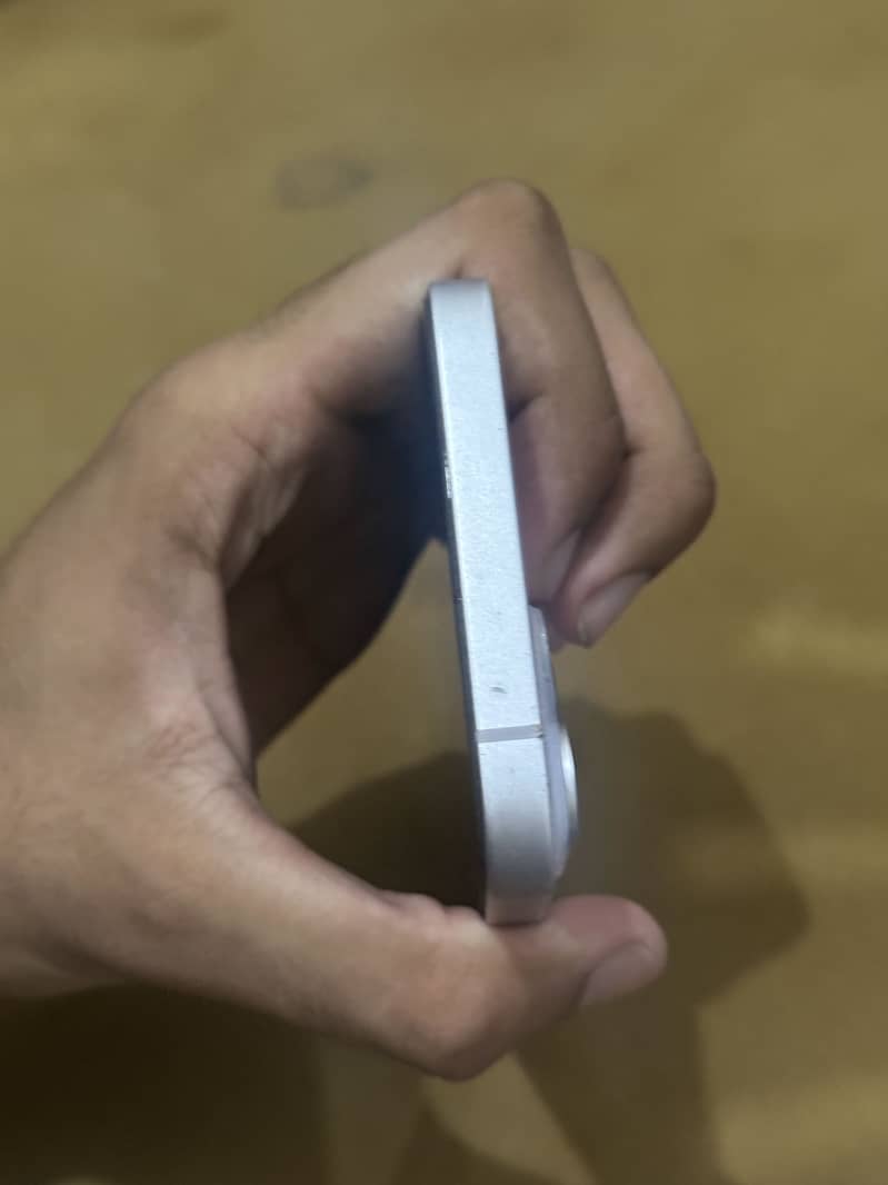 Apple iPhone 14 plus 5