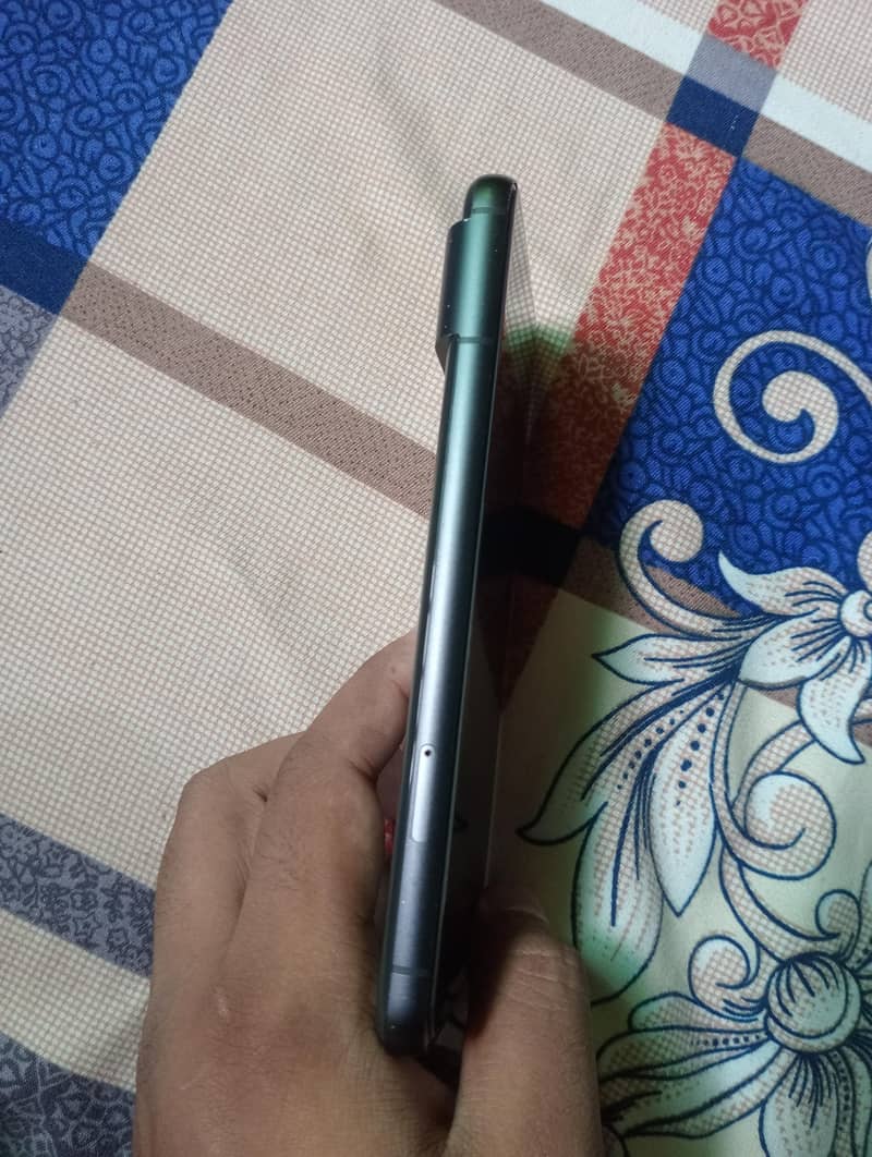 Google Pixel 8 3